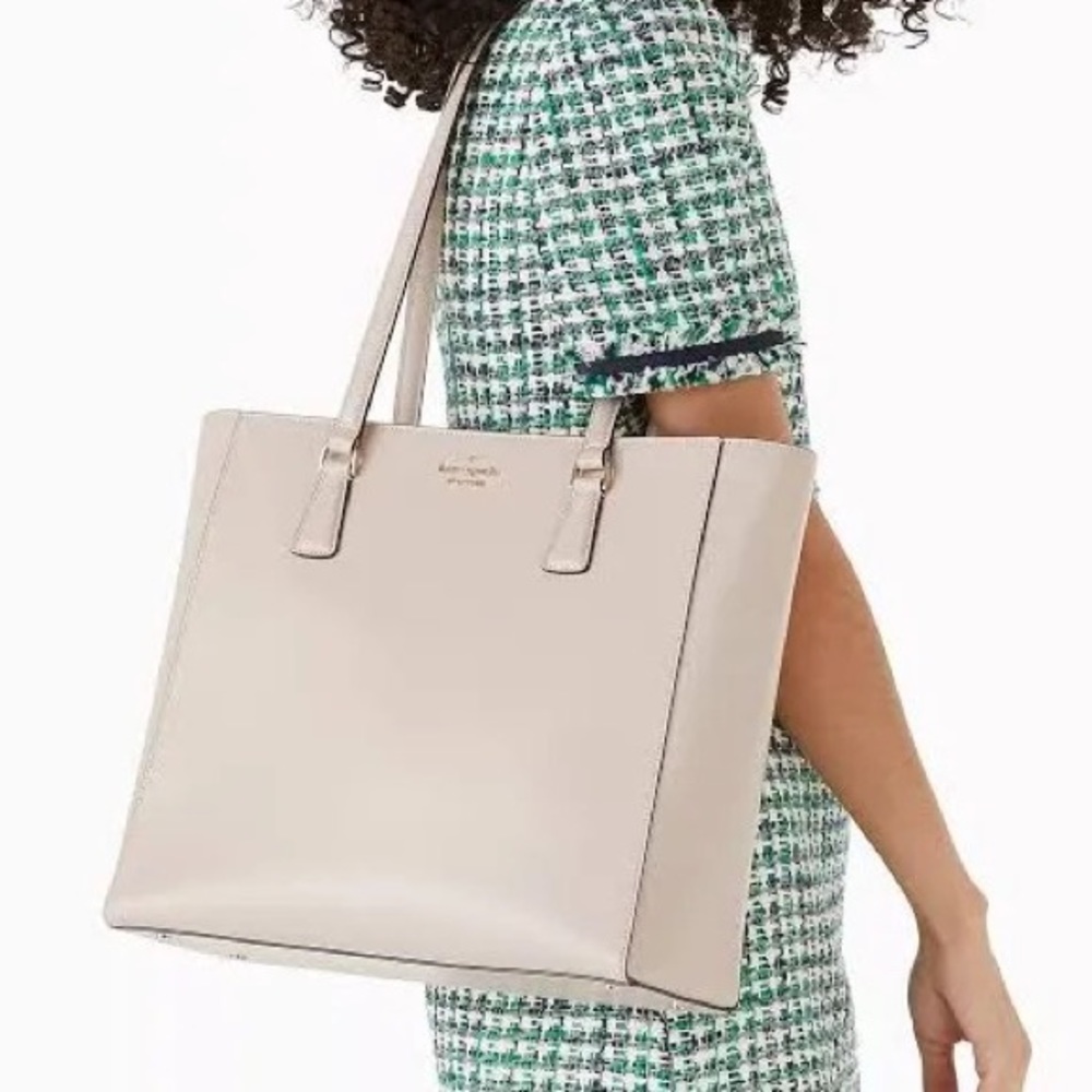 BNWT Kate Spade Laptop Tote in Tusk